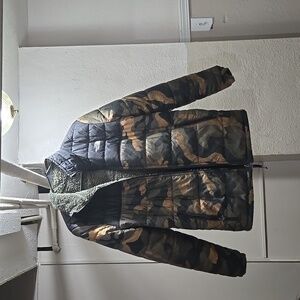 Big Boys Northface Camo Puffer Coat
